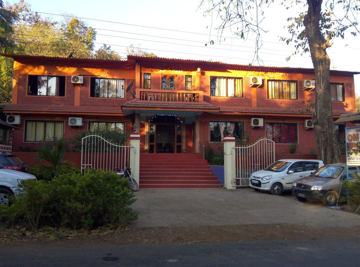 Om Shree Bed And Breakfast Harihareshwar Экстерьер фото