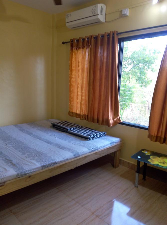 Om Shree Bed And Breakfast Harihareshwar Экстерьер фото