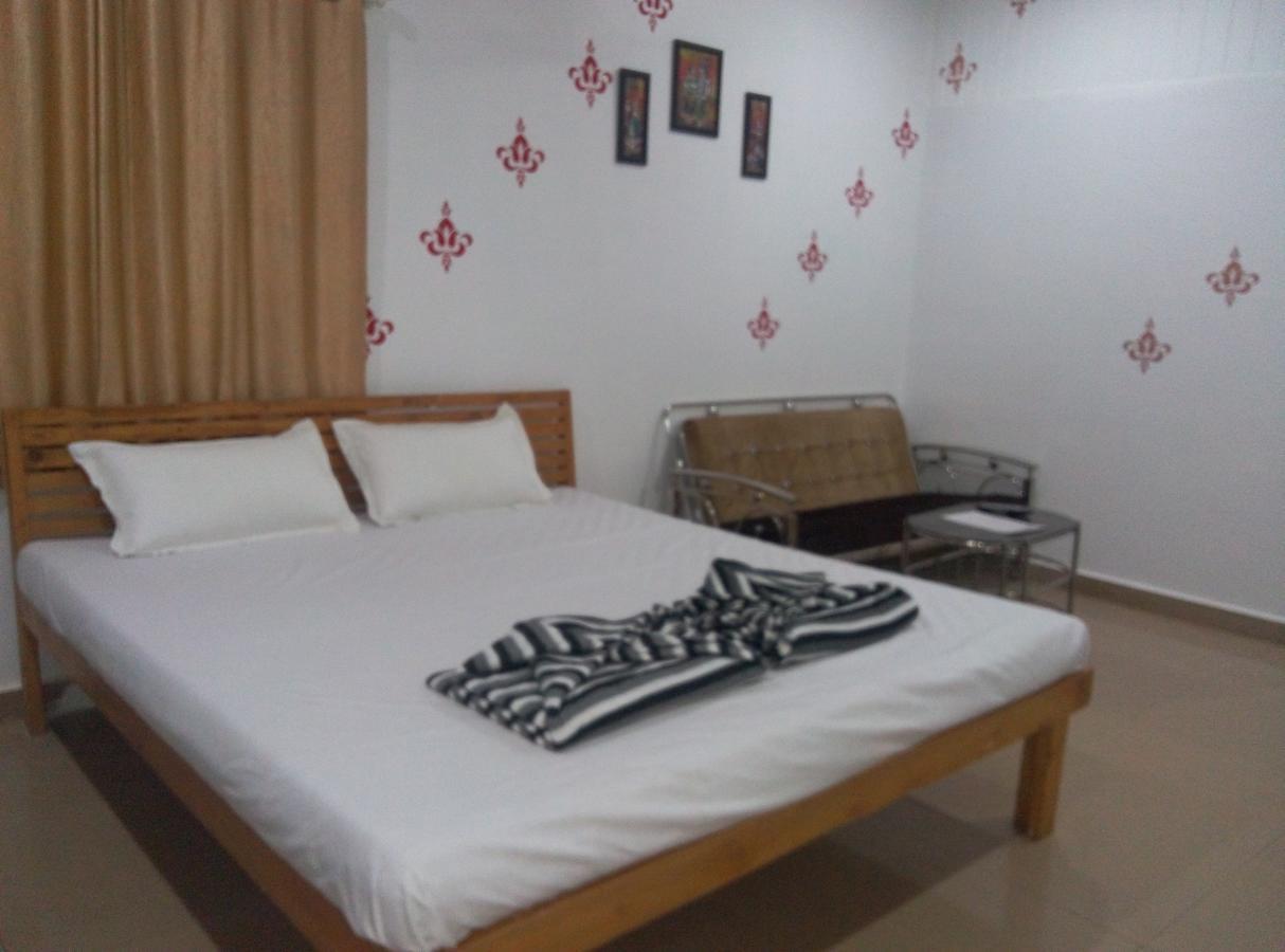 Om Shree Bed And Breakfast Harihareshwar Экстерьер фото